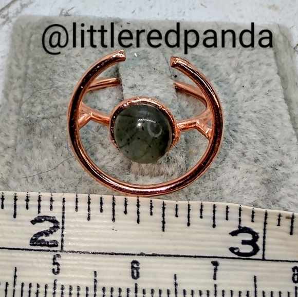 Labradorite halo rose gold ring - Picture 6 of 6
